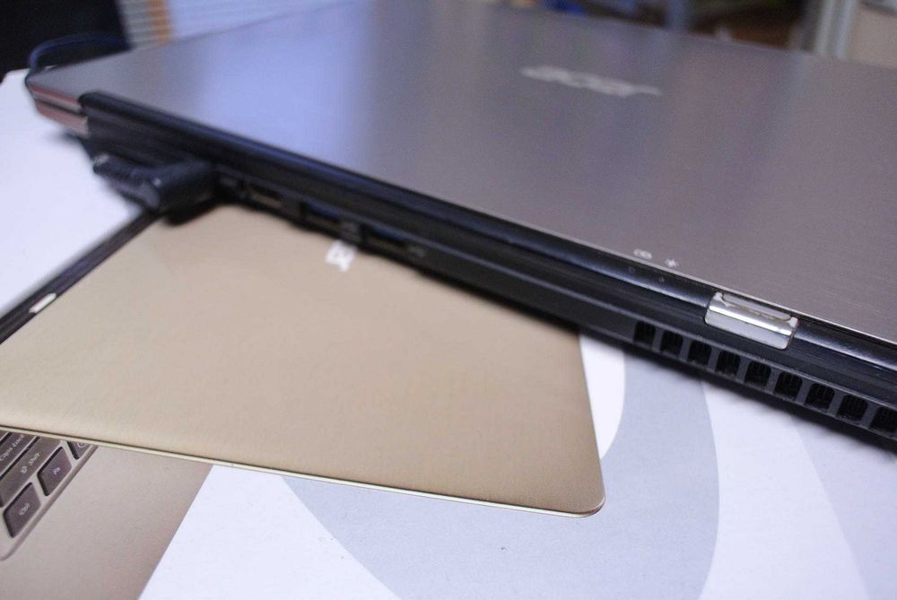 Лаптоп Acer Aspire S3 i3 4GB