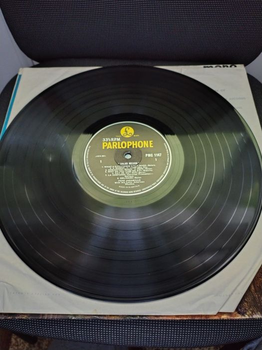 Colecție 3 viniluri, muzică latină/italiană/Elvis Presley