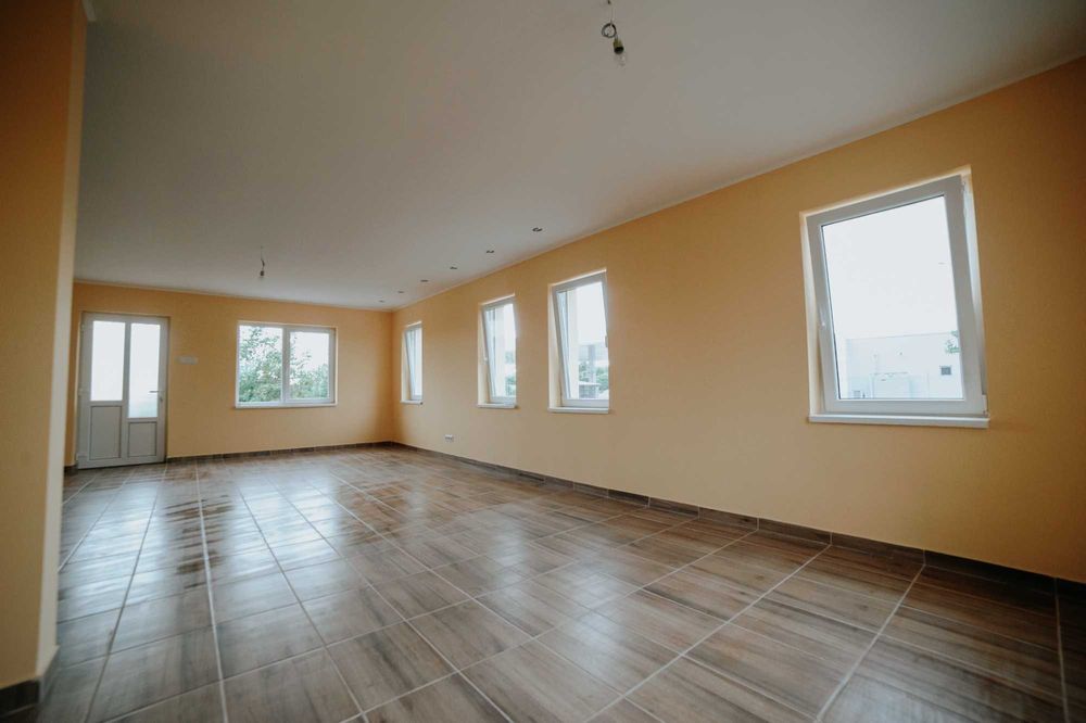 Casa de Vanzare in Bors