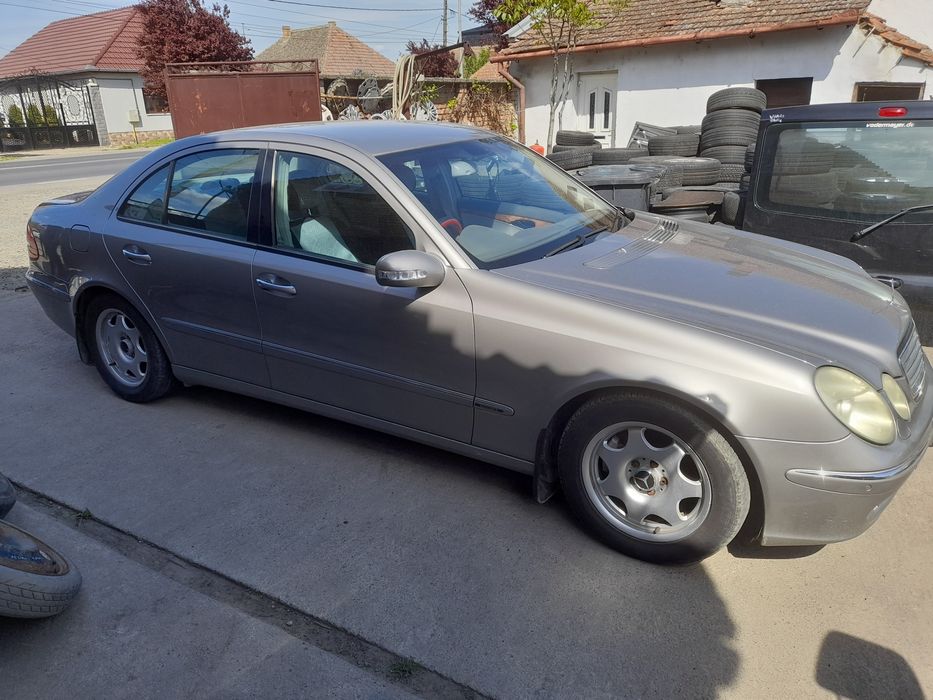 Usa/usi dreapta Mercedes E-Class w211