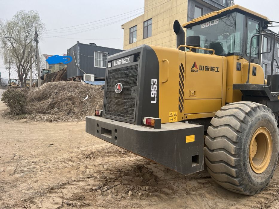 погрузчик 3 куб