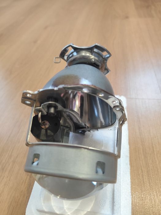 Lupa Hella E55 / G2 3 inch D2S originală 15538804