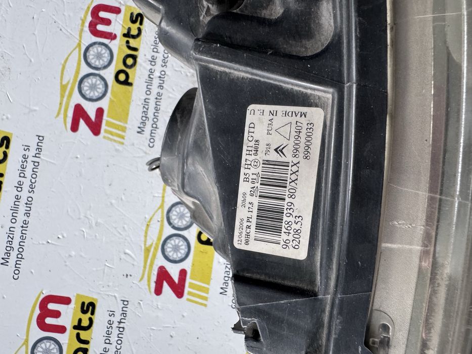 Far stanga dreapta Citroen C4 2005-2010