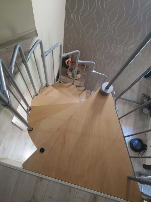 Вита стълба - интериорна