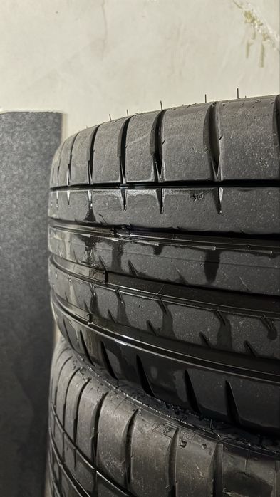 Michelin Pilot Sport 4S 235/35/19