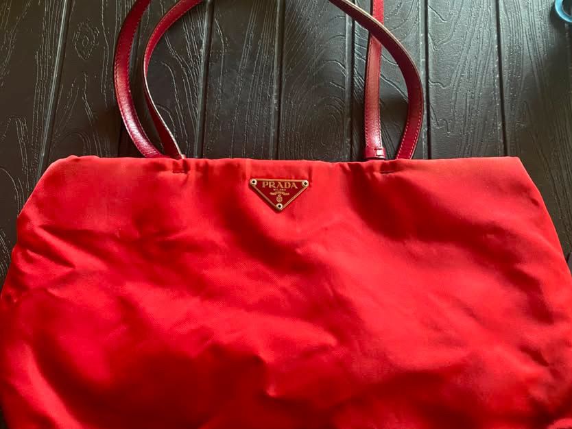 Geantă Prada Tessuto Basic Cherry