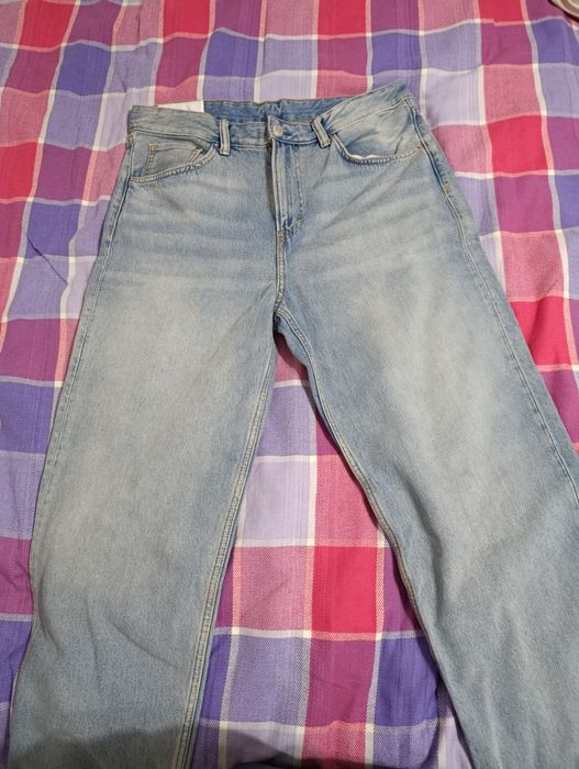 Джинсы светло-синие HM