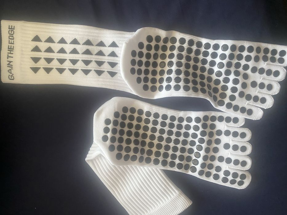 Sosete grip GAIN ThE AGE