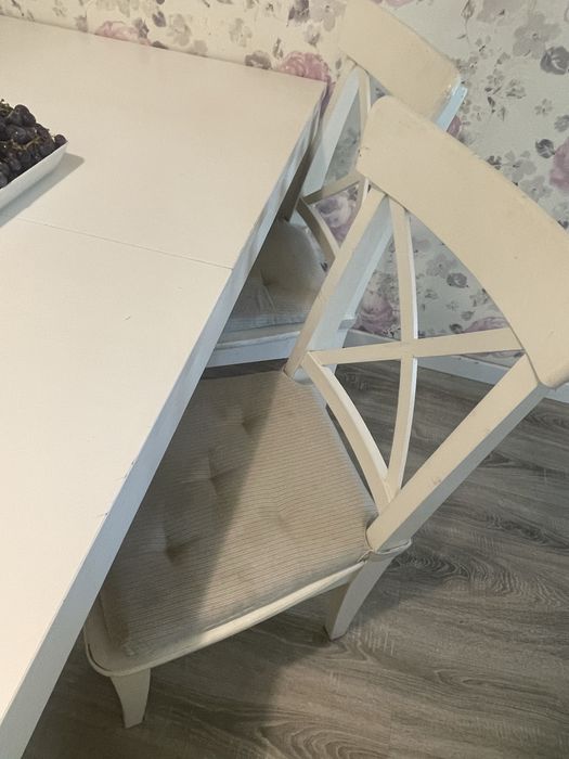 Masa extensibila cu 6 scaune