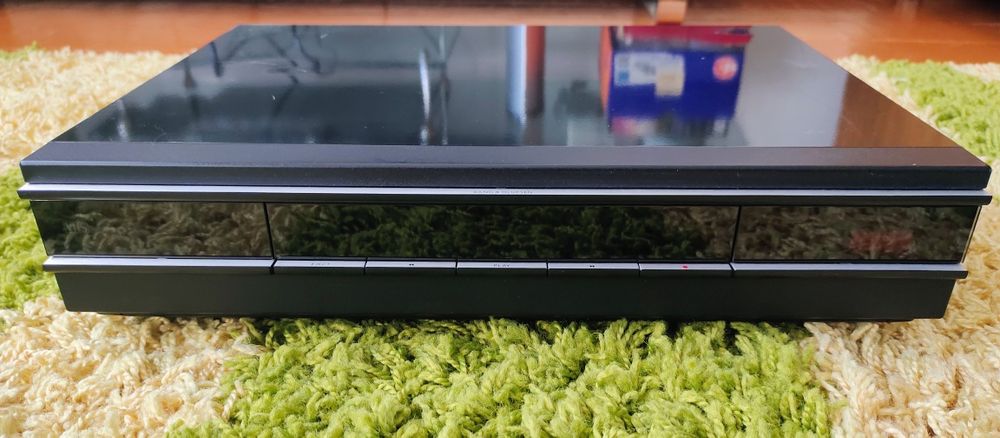 Видеомагнитофон Bang & Olufsen. Hi Fi