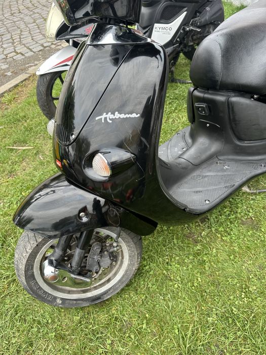 Moto scuter Aprilia Habana