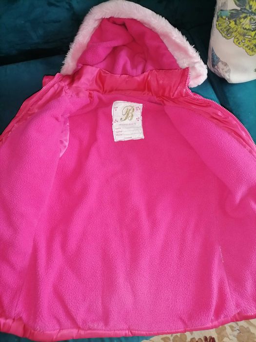 Детская Куртка на девочку 4-5 лет