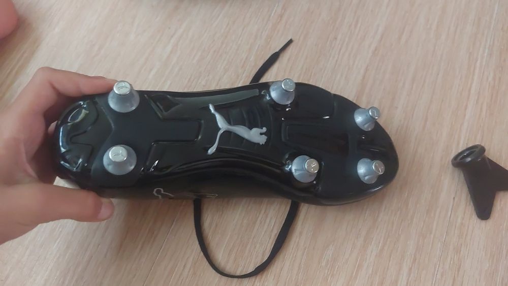 Нови Бутонки Пума