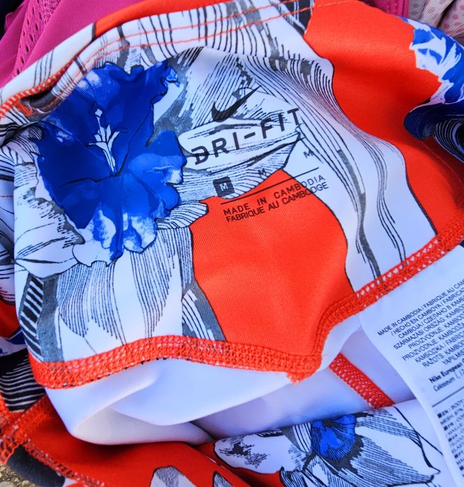 Nike оригинален дамски клин М размер