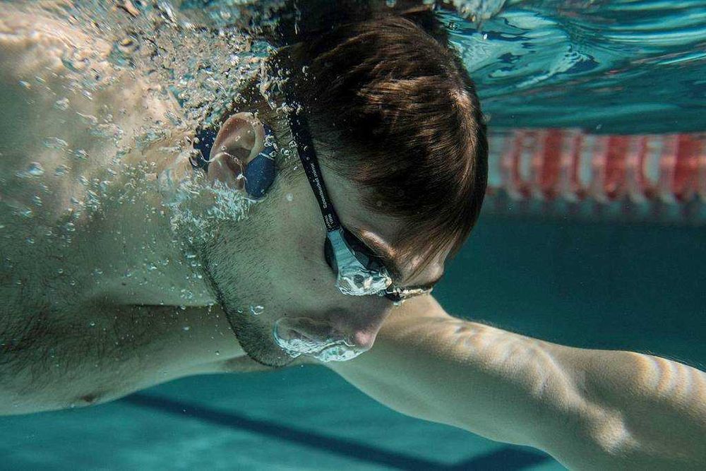 Creative Outlier Free Pro, IPX8 Водоустойчиви - подходящи за плуване