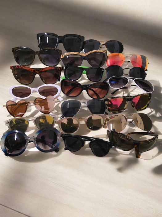 Слънчеви и диоптрични очила на едро