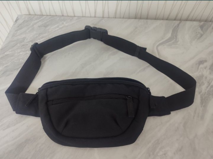Сумка на пояс либо на плечо
