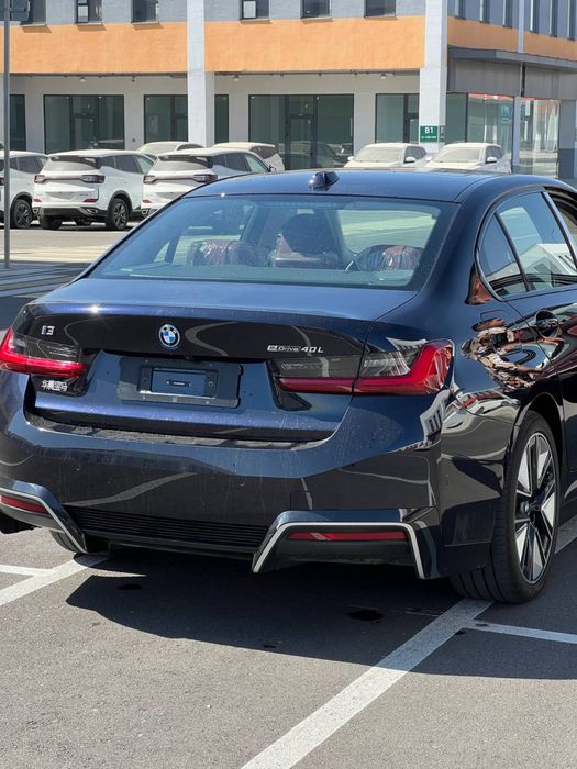 BMW i3 40L NIGHT SPORT 2025 yil