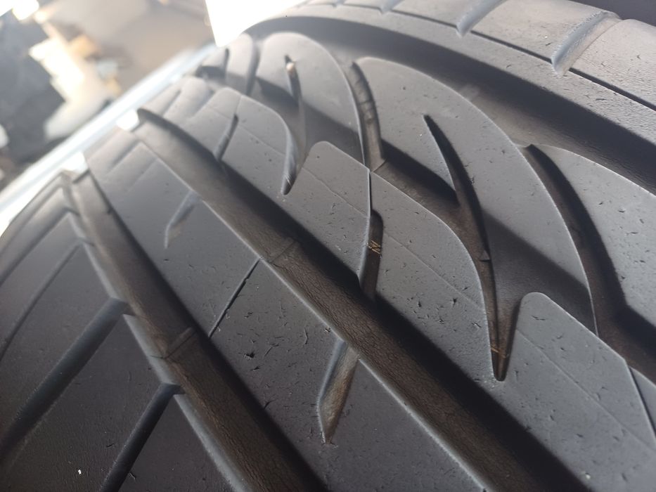 Гуми 225/40/18 Фаярстоун