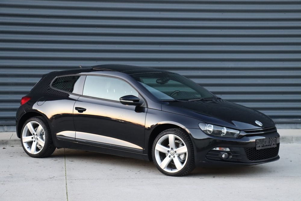 VW Scirocco  2.0 Tdi, Automată, Garanție 12 Luni