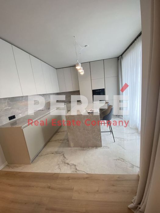 Продава се Многостаен апартамент в София, Лозенец - 420 кв.м за 1915 €/кв.м - Снимка #3