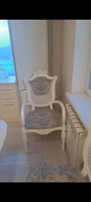 Продам стулья б/у