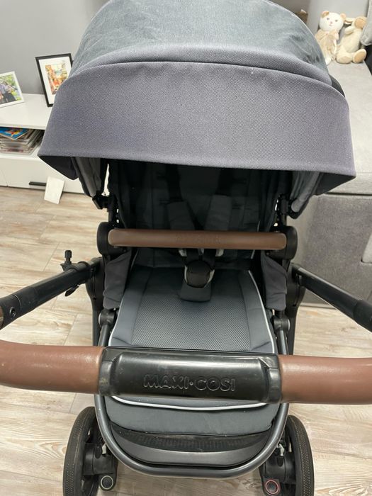 Бебешка количка Maxi Cosi Adora 2