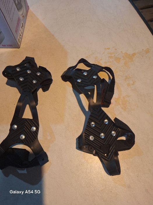 Чисто нови Снегоходки