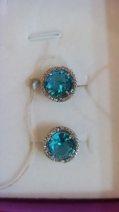 Серьги из серебра с фианитами