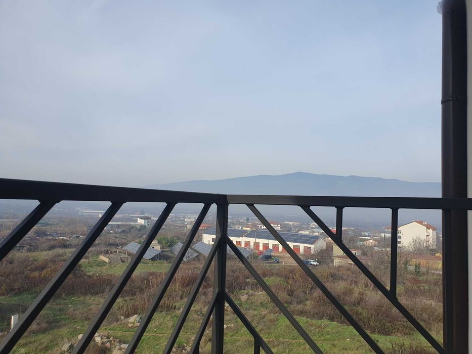 Модерен апартамент с прекрасна гледка