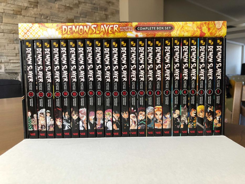 Demon Slayer Complete Box Set