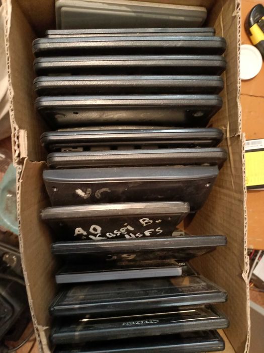 Продам рабочие калькуляторы.