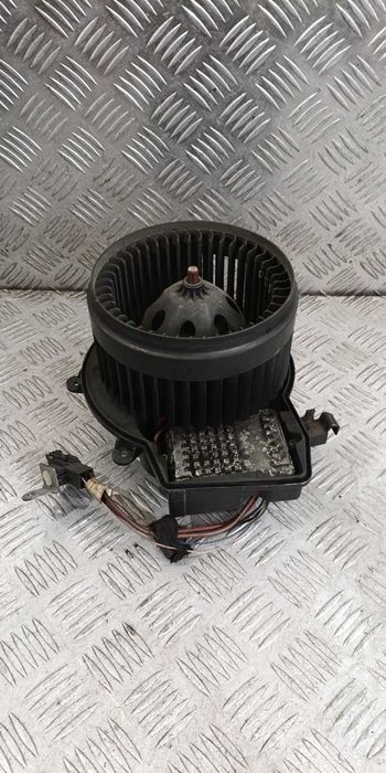 Вентилатор парно с реостат Mercedes C270 CDI W203 2002г.