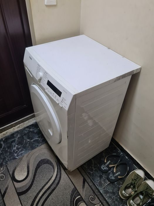 Сушилня AEG Lavatherm Carat  серията Protex,капацитет 7 кг.ДО НЕДЕЛЯ 17 МАЙ ПРОМОЦИЯ 160 ЕВРО !!!