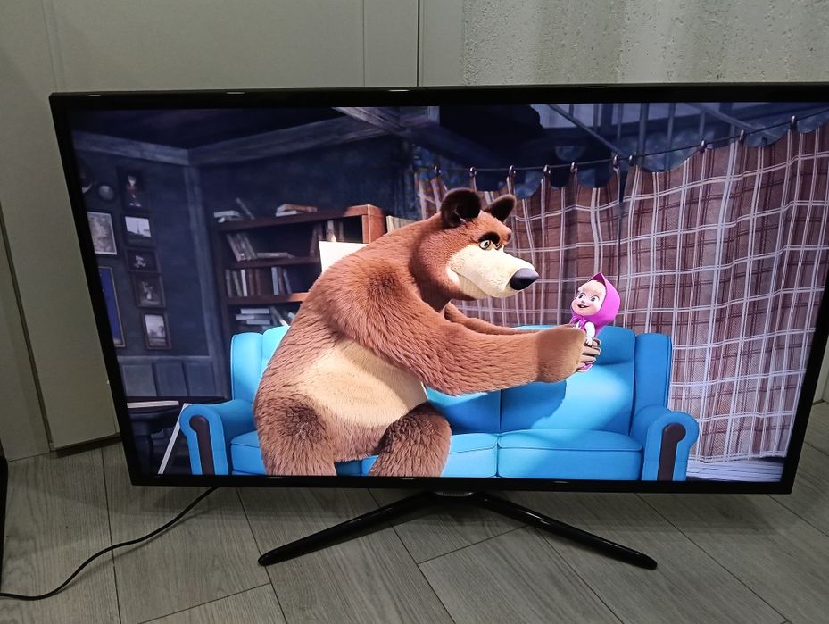 Продам телевизор Samsung smart