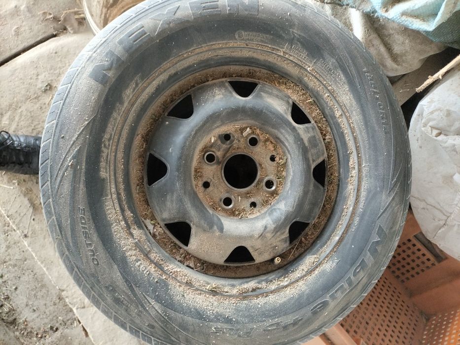 Продам диски с резиной