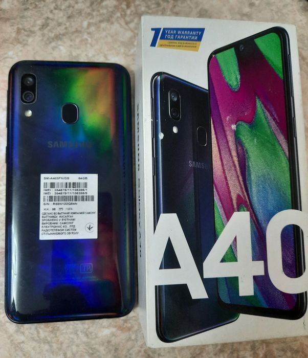 Продам телефон Samsung Galaxy A40  64гб.