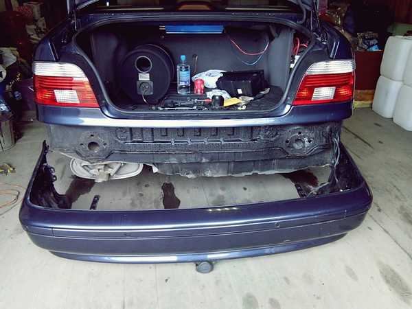 Как снять бампер бмв е39 Как снять бампер бмв е39
