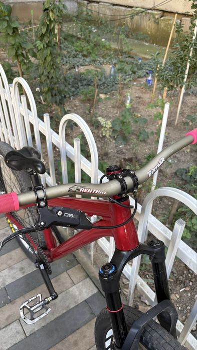 Bicicleta dirt jumper Octane One