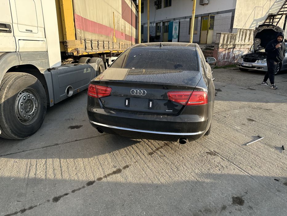 Dezmembrez audi a8 d4 4.2 d