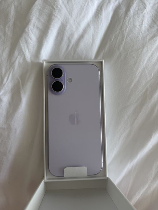 Iphone 17 !nou in cutie!