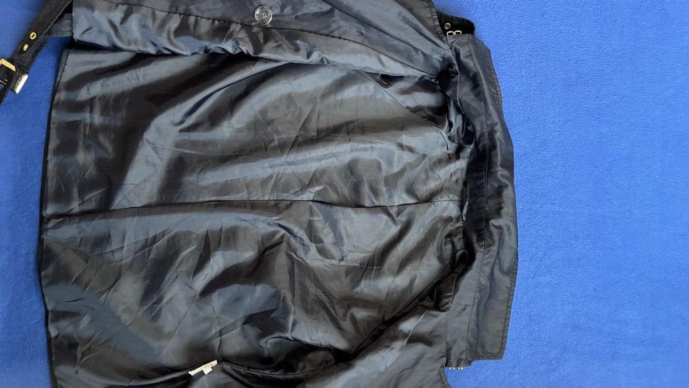 Италианско дамско двуредо яке, с колан, размер 46