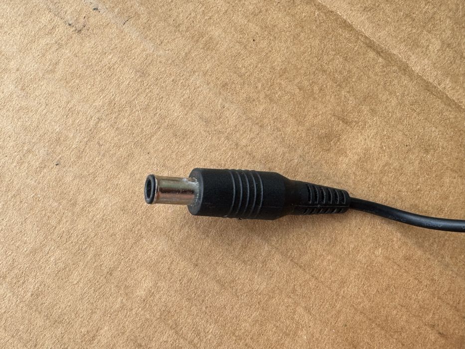 Оригинално зарядно монитор Samsung 14V 1.786A 25W , зарядно Samsung