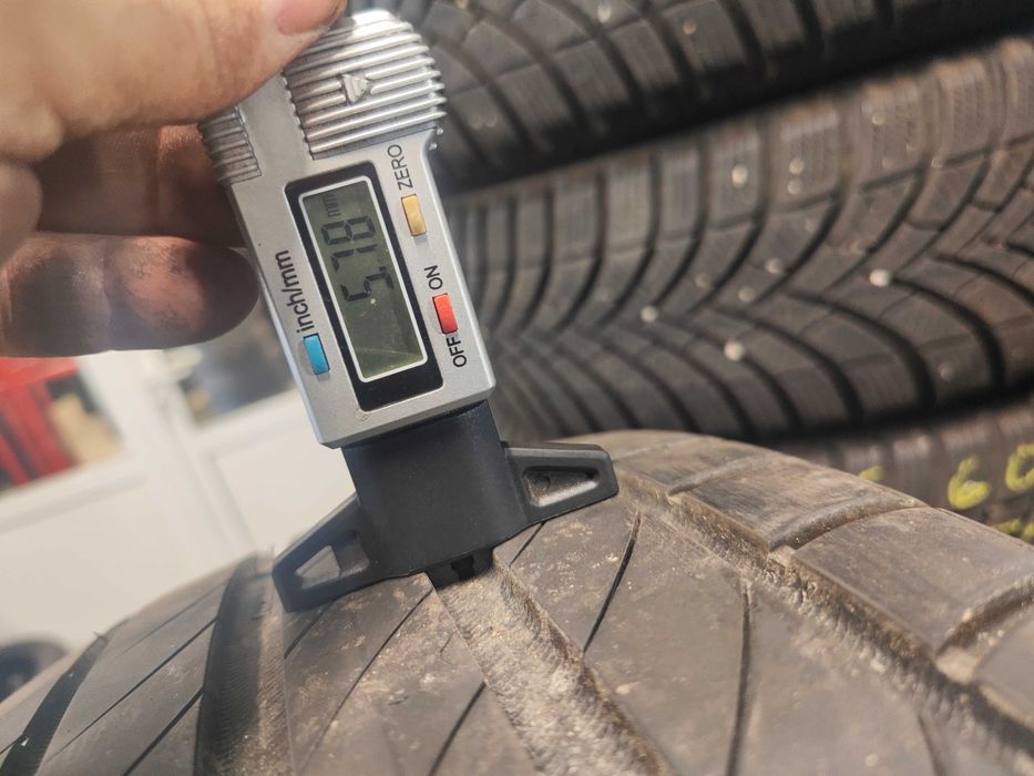 4бр.летни гуми 215/55/16 Michelin