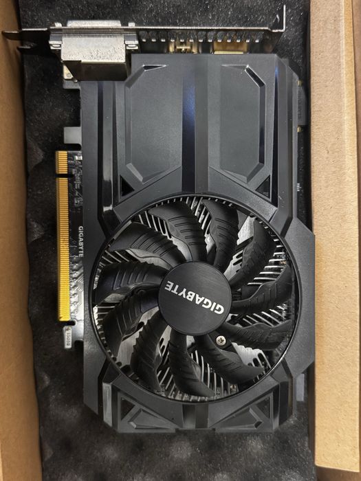 Gtx 950 2gb  работи