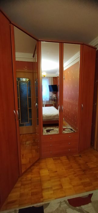 Спальный гарнитур