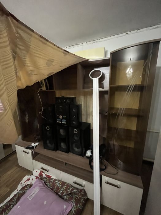 Продается сервант + шифонер