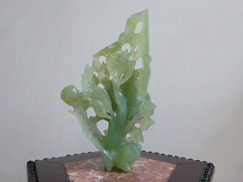 Sculptura in Jad natural Xiu - Statueta Feng shui veche