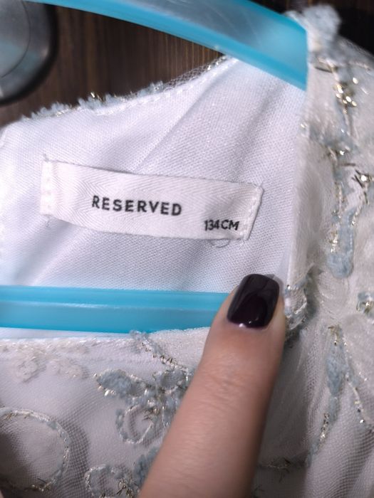 Лот рокля 134 и обувки 33 Reserved
