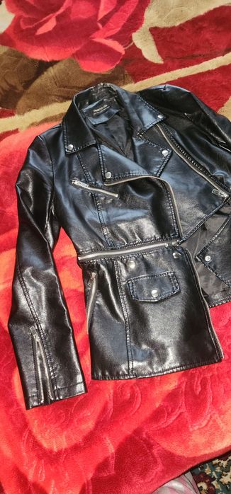 Куртка косуха для девушек